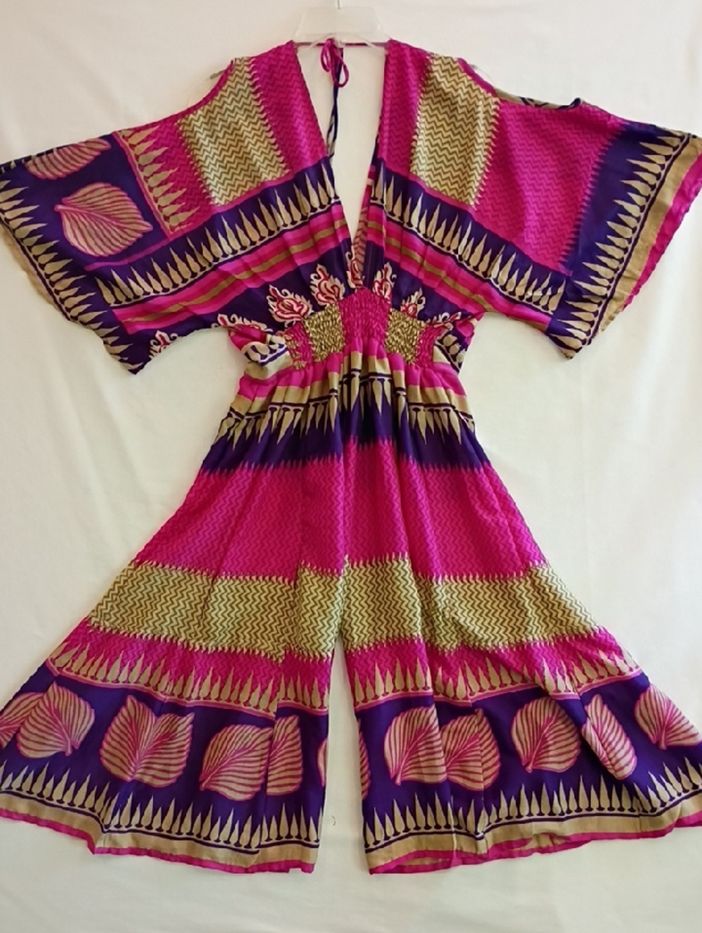 NWT Guru4Life Boho Festival Jumpsuit Flowy Wide Leg Cut Out Sleeve Size Sm/Med